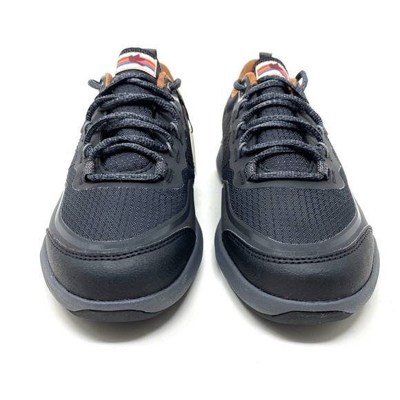 Cobb Hill WOMEN'S SKYLAR WATERPROOF LOW LACE-UP SNEAKER Black XWIDE - Picture 3 of 7